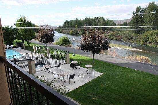 Baymont By Wyndham Yakima Riverfront Съоръжения снимка