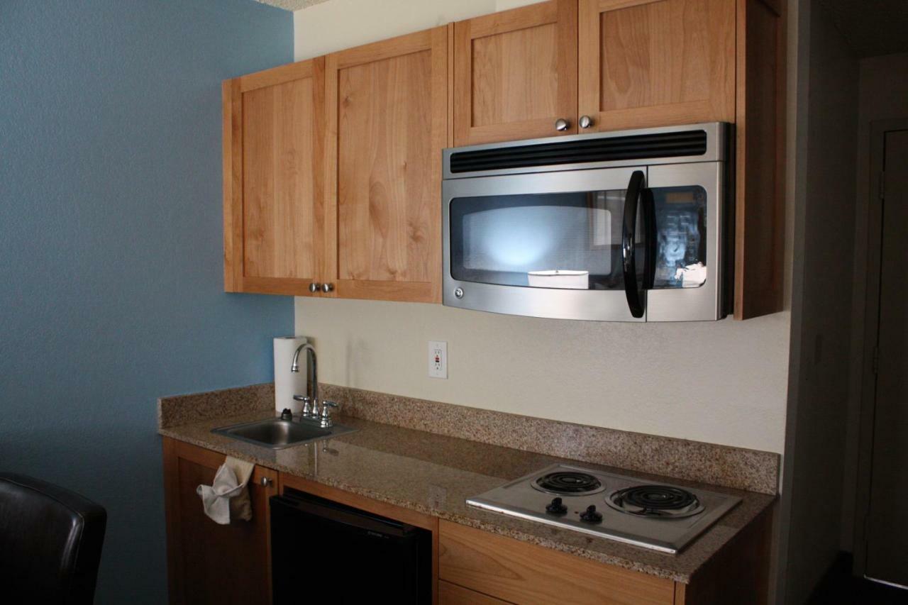 Baymont By Wyndham Yakima Riverfront Екстериор снимка
